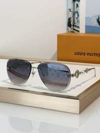 Picture of Louis Vuitton Sunglasses _SKUfw81854761fw